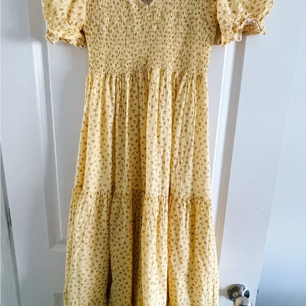 Christy Dawn Cream Floral Smocked Dress - Picture 4 of 7